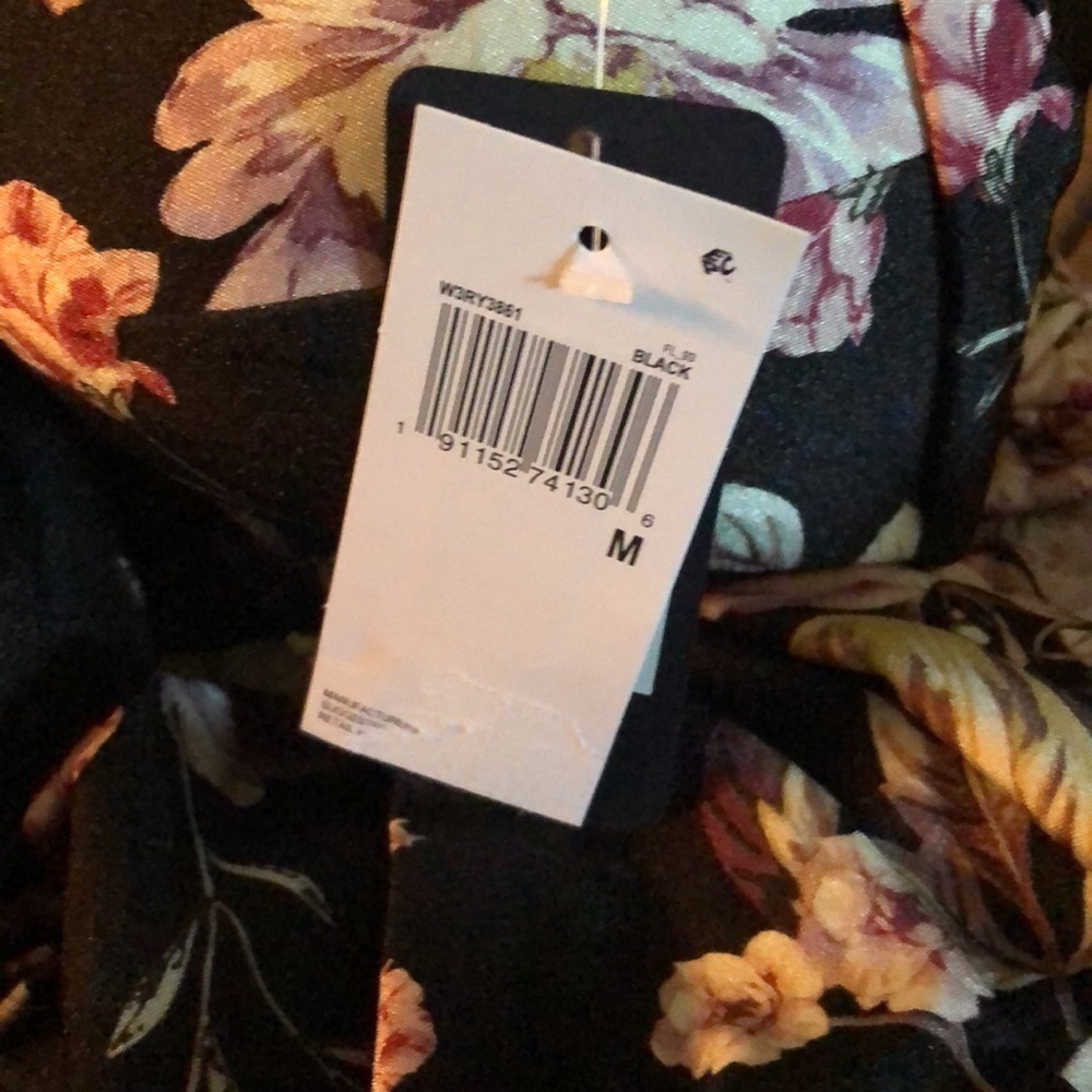 Rachel Rachel Roy CHERRY BLOSSOM Floral Printed Halter Tankini Top M - Picture 3 of 3